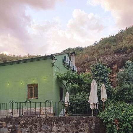 Refugio La Presa Hotel Chulilla Exterior photo